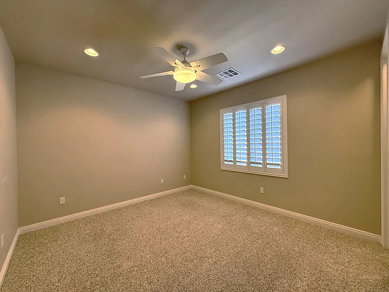 11255 Corsica Mist Ave — Photo 33