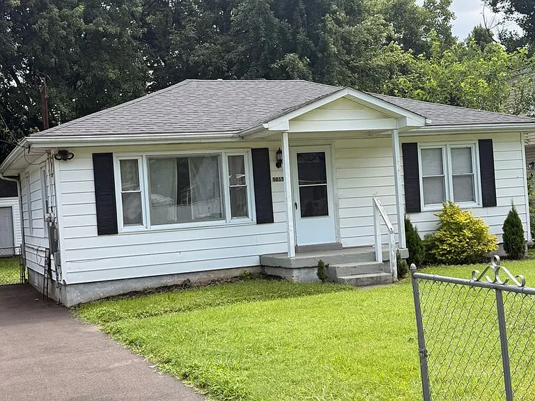 5015 Wellsworth Ave — Photo 16