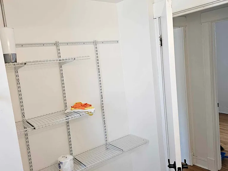 4816 W Berteau Ave #1 — Photo 12