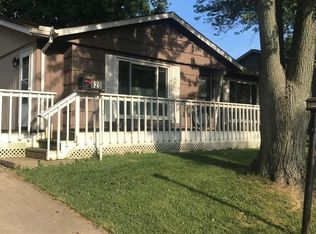 620 Joliet Rd, Marquette Heights, IL 61554