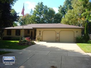 3333 S Hemlock Ln, Appleton, WI 54915