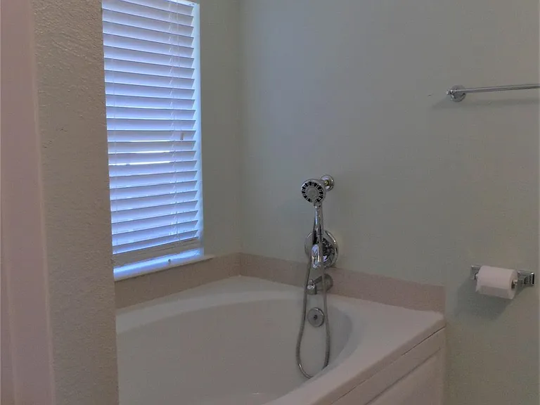 13545 Northshore Loop — Photo 25