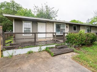 6950 Lark Haven Ln #3, San Antonio, TX 78263