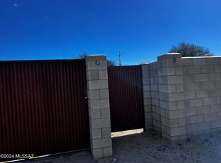 672 W River Rd, Tucson, AZ 85704