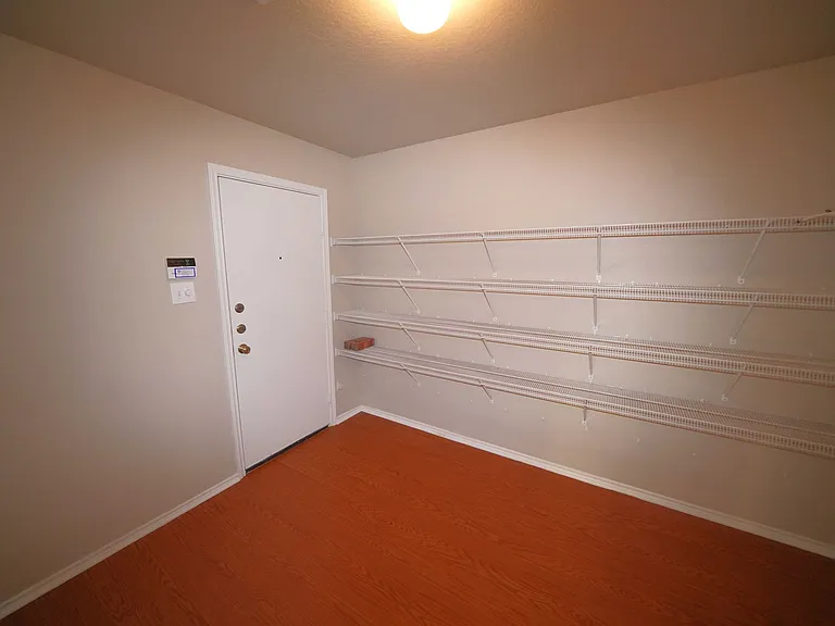 117 Angus Way — Photo 13