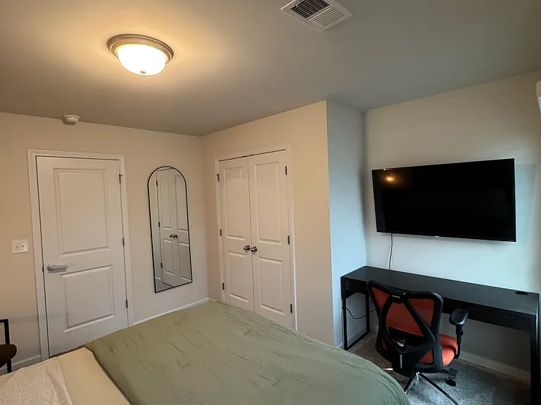 1146 Westhampton Way — Photo 15