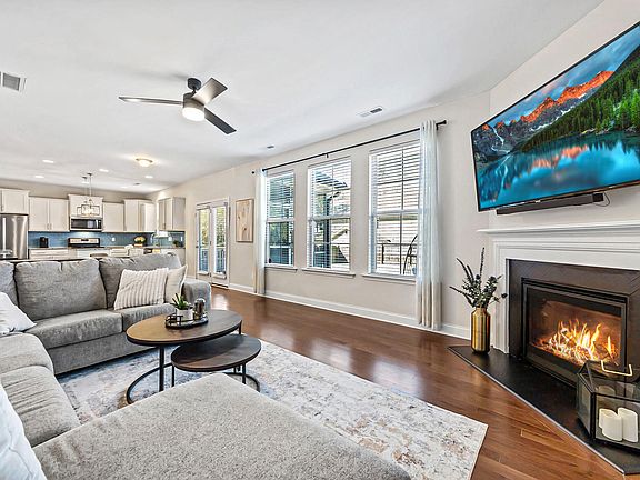 2nd image of 2456 Cedar Rock Dr