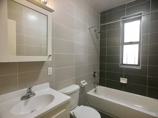 Rented by Bohemia Realty Group | media 8