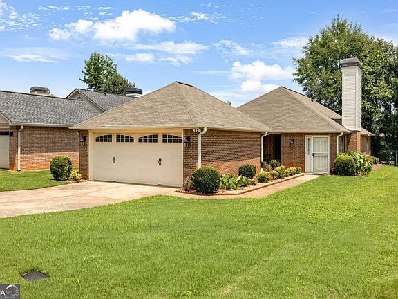 2nd image of 3357 Salem Cove Trl SE