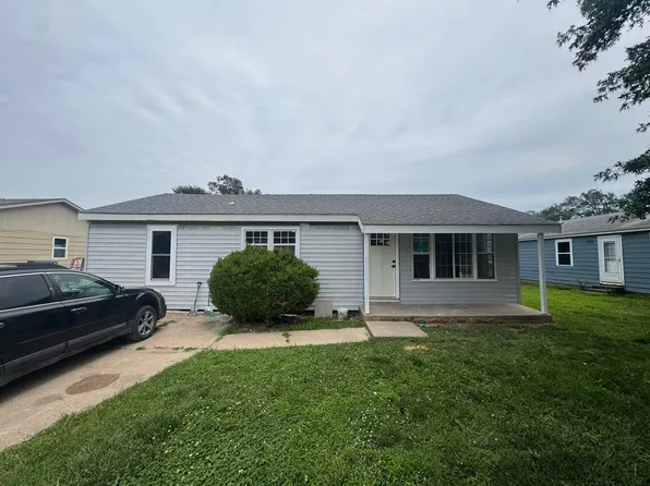 104 Jackson Ave, Sedgwick, KS 67135