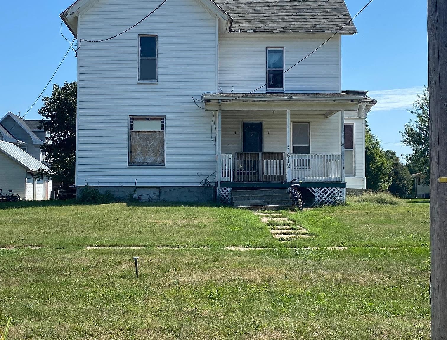 612 Tilford St, Dysart, IA 52224 Zillow