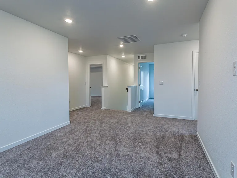 509 Yeager St — Photo 23