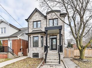 811 Cosburn Ave, Toronto, ON M4C 2V9