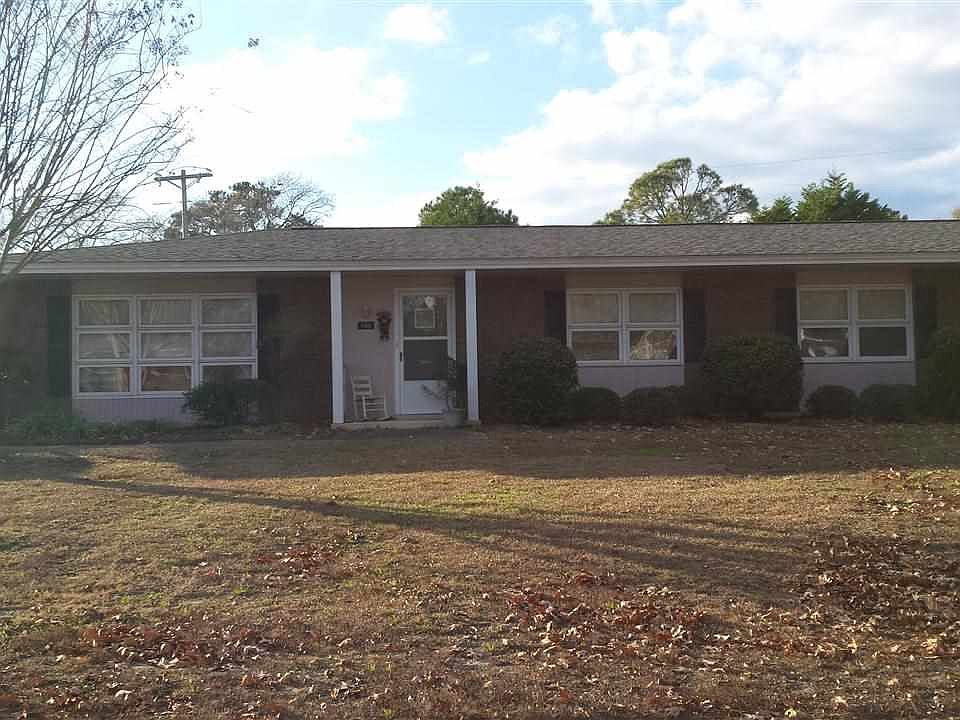 2nd image of 645A Redwood Ave.