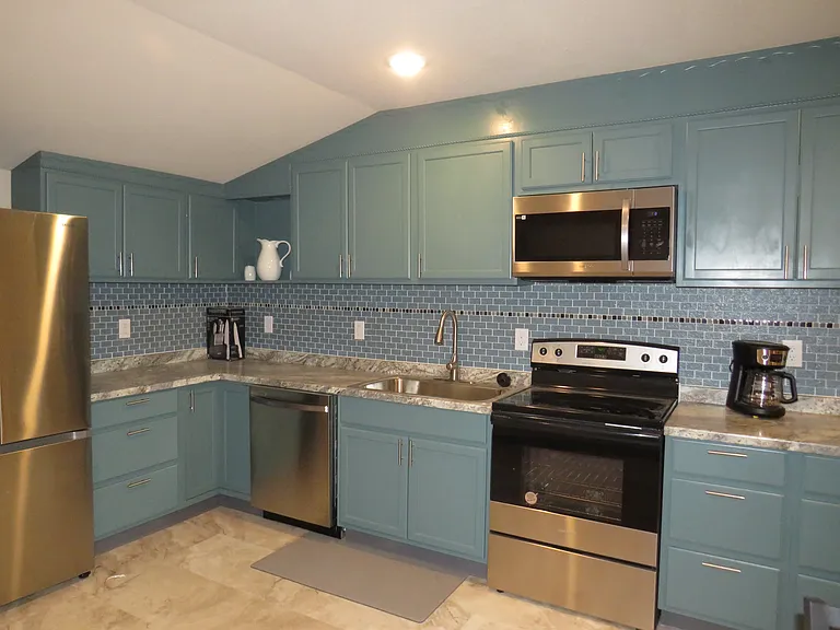 12069 Joyce Ln — Photo 29