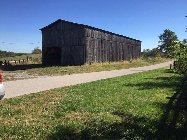 Nine bent tobacco barn