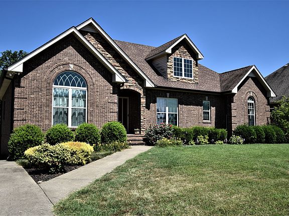 3rd image of 1030 Willow Cir