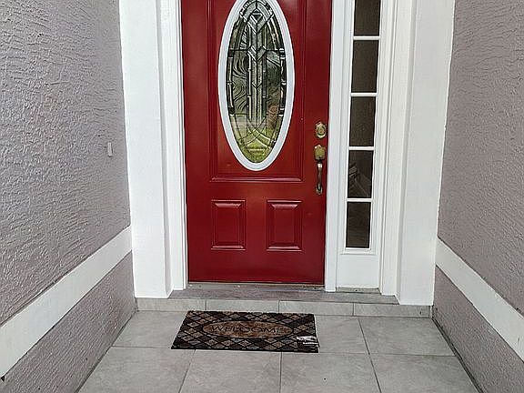 3rd image of 13702 SW 43rd Cir
