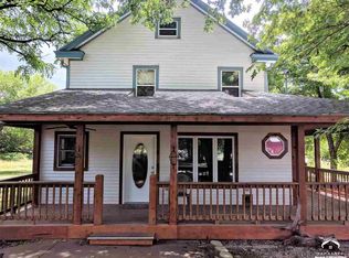 49 E 1500 Rd, Baldwin City, KS 66006