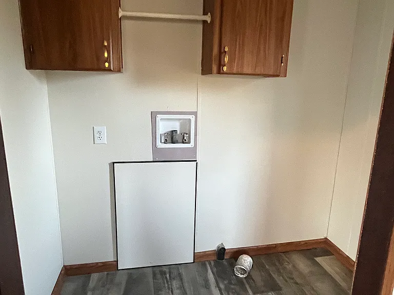 130 Paige Dr — Photo 14