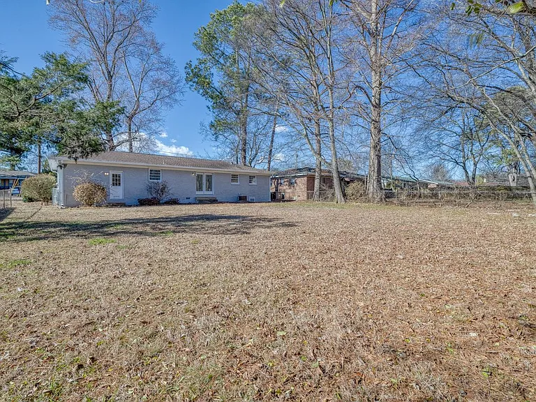 3930 Telstar Cir SW — Photo 17