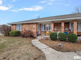 205 Golf Rd, Springfield, IL 62704