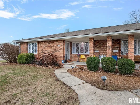 205 Golf Rd, Springfield, IL 62704