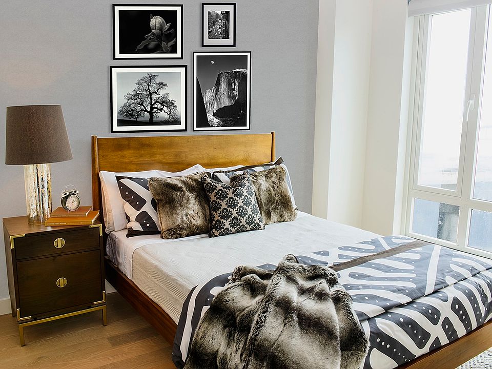 2nd image of 30 Traveler St #605