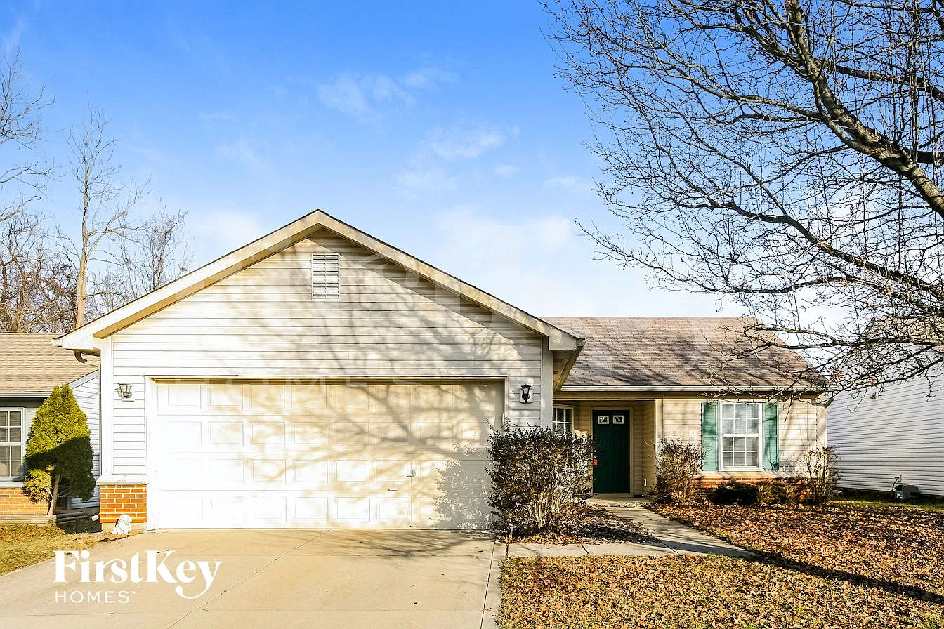 3 bed, 2.0 bath, 1126 sqft, $1,830 — Photo 1