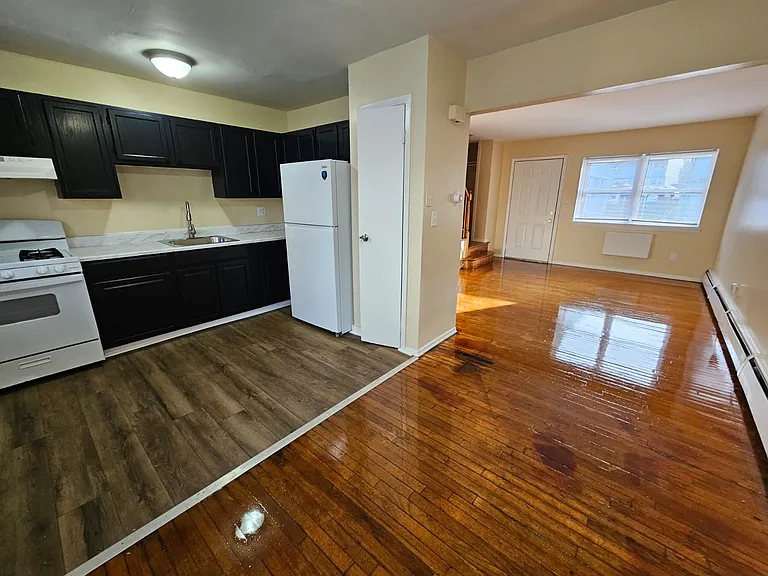 263 Blake St #27A — Photo 11