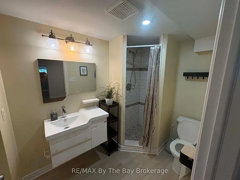 240 Shore Ln — Photo 8