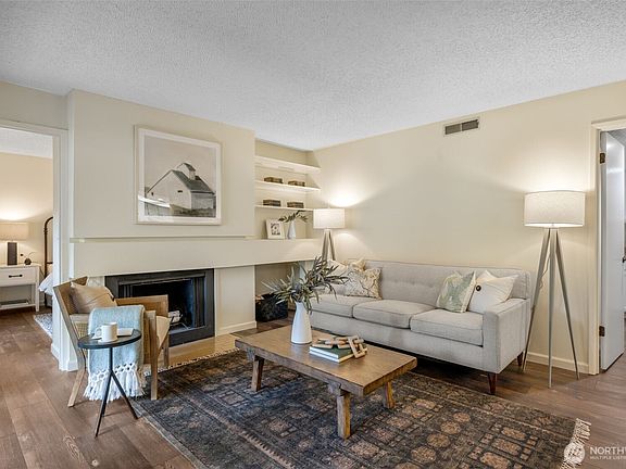 2nd image of 11420 NE 128th Street #D54