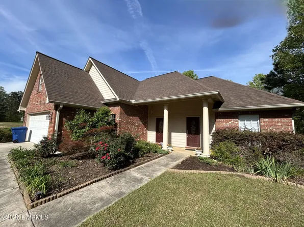 8515 Honeysuckle Dr, Collinsville, MS 39325