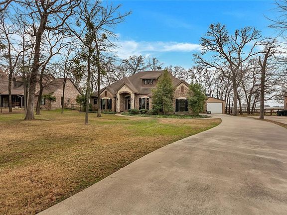 4th image of 114 Woodland Dr