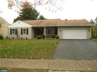 1817 Squire Ct, Wyomissing, PA 19610