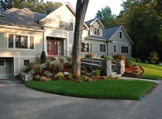 27 Fairbanks Rd, Lexington, MA 02421