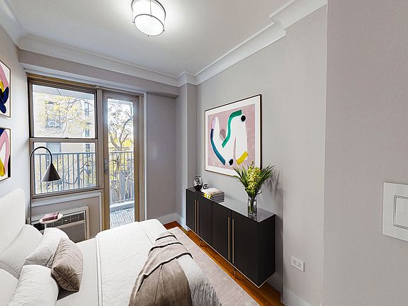 4th image of 50 W 93rd St #505N
