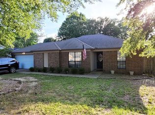 510 Bryant Meadows Dr, Bryant, AR 72022