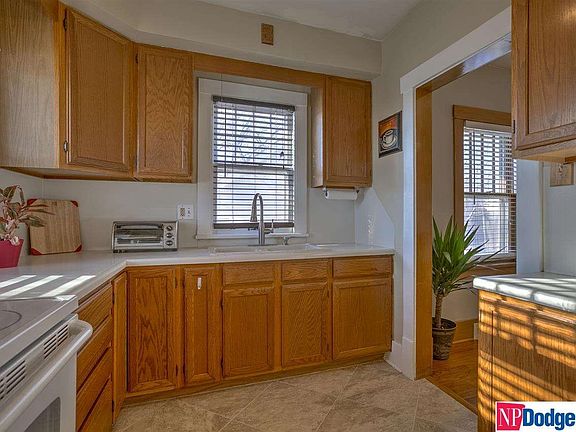 4th image of 1207 S 51st St