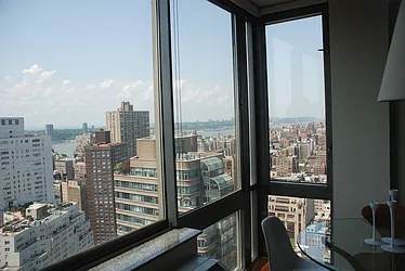 Rented by Lifecanbe LLC