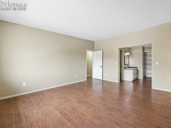 4th image of 930 Fontmore Rd APT C