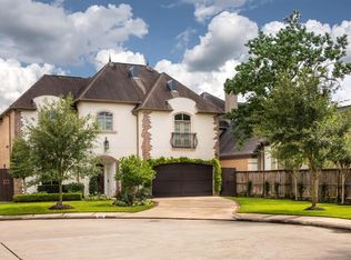 4711 Pine Cir, Bellaire, TX 77401