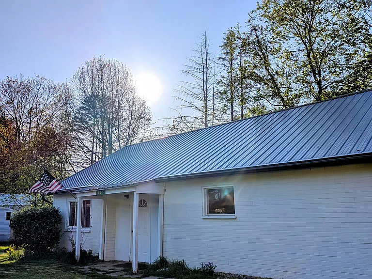 125 Mabel Ln — Photo 3