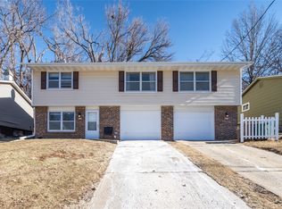 2017 64th St, Windsor Heights, IA 50324