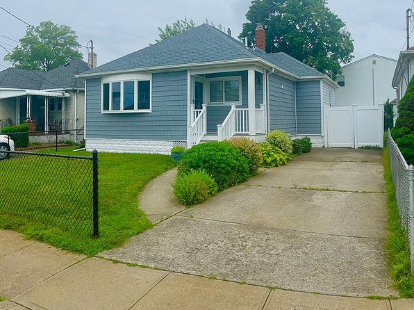 2489 Beltagh Ave