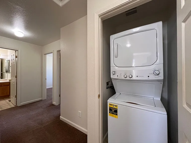 655 Sunny Lane — Photo 19