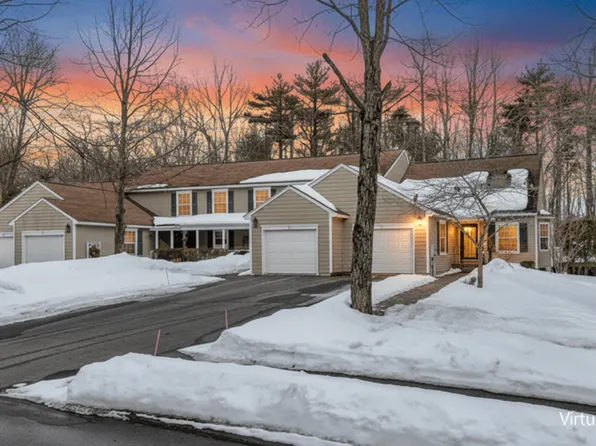 3 Kensington Drive #3, Kennebunk, ME 04043