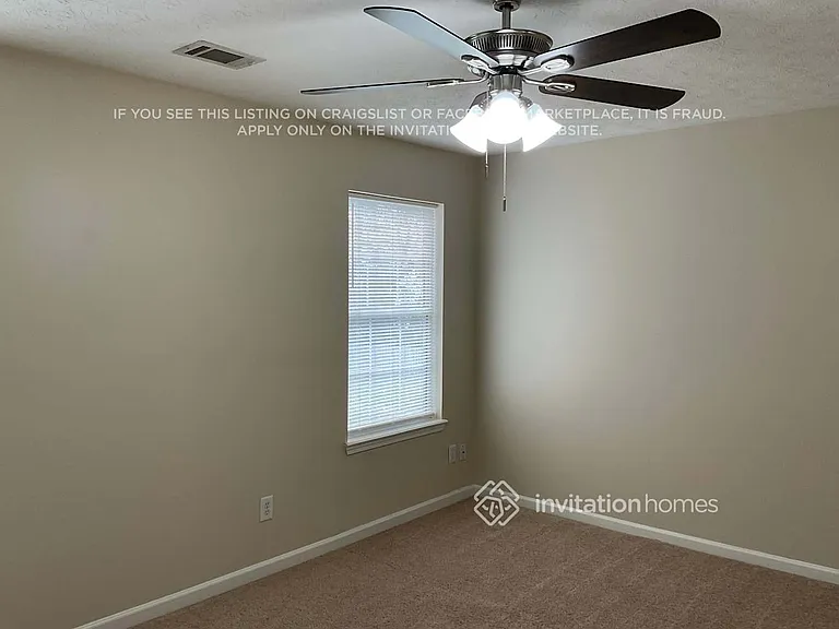 331 Silver Springs Ln — Photo 11