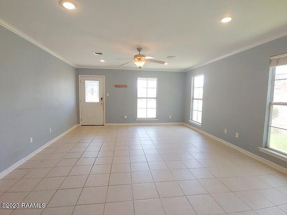2nd image of 200 Triple Crown Cir