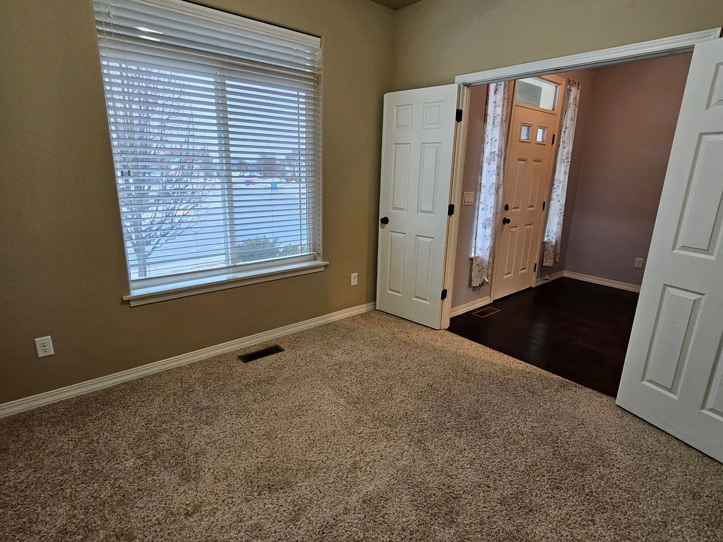 Two-Story House with Tons of Personality! Must See To Appreciate! — Photo 4